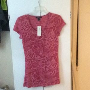 Long pink top with darker pink leaf & flower print